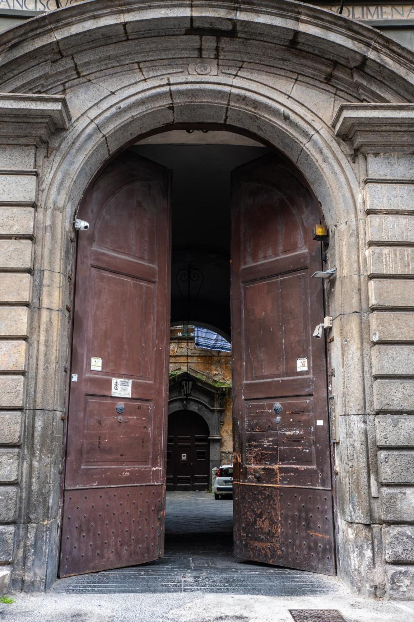 Napoli Centro Casa Vacanza Exterior photo