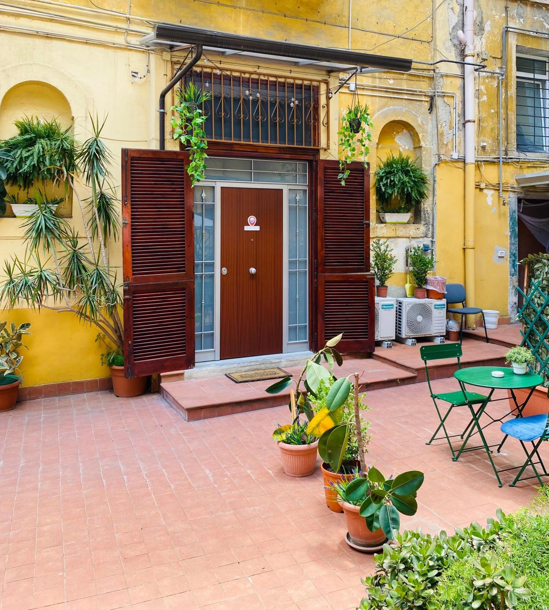 Napoli Centro Casa Vacanza Exterior photo